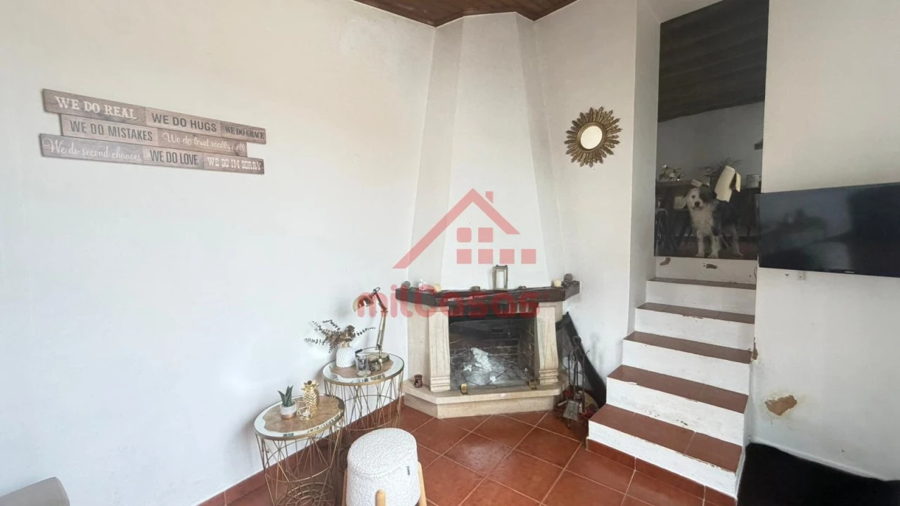 Moradia T2 para Venda em Maxial e Monte Redondo Foto 13