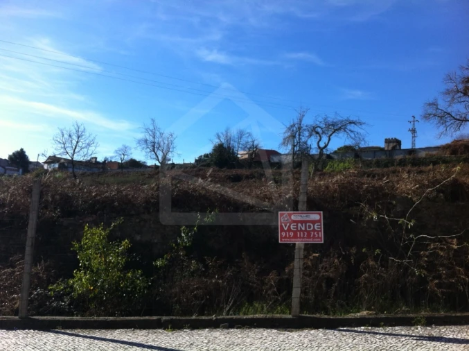 Terreno para Venda em São João da Madeira Foto 4