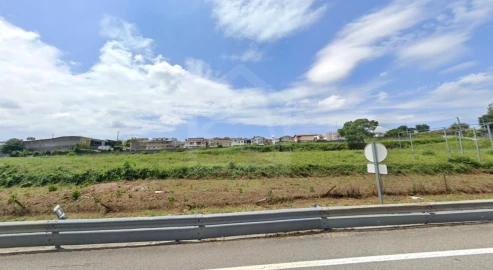 Terreno para Venda em O. Azeméis, Riba-Ul, Ul, Macinhata Seixa, Madail