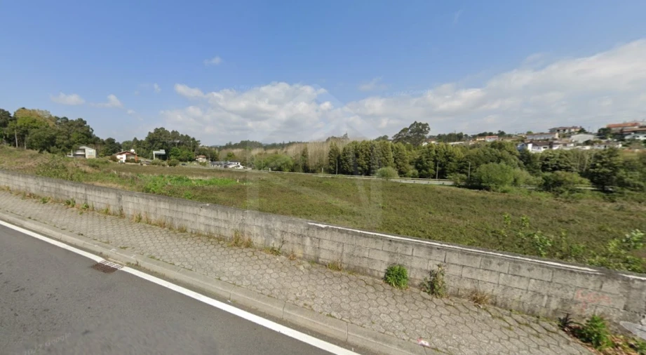 Terreno para Venda em O. Azeméis, Riba-Ul, Ul, Macinhata Seixa, Madail Foto 5