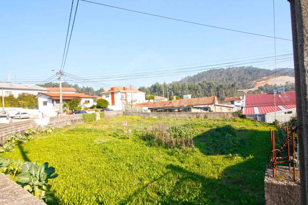 Terreno para Venda em Nogueira do Cravo e Pindelo Foto 3