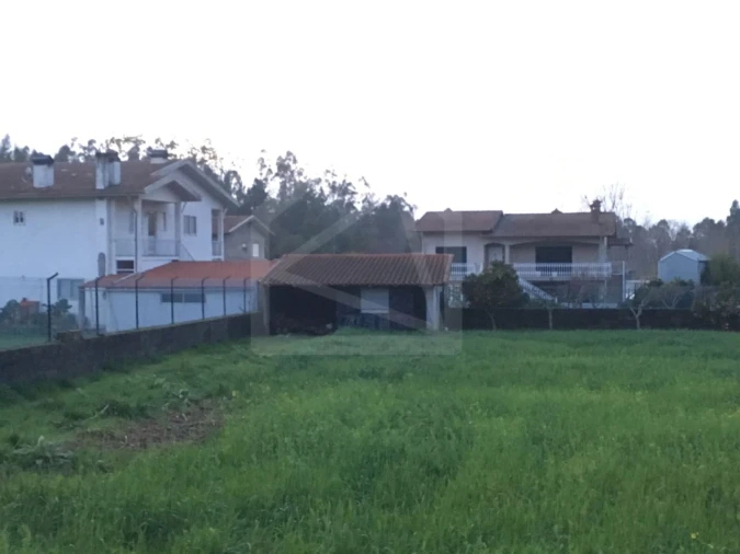Terreno para Venda em São João de Ver Foto 1