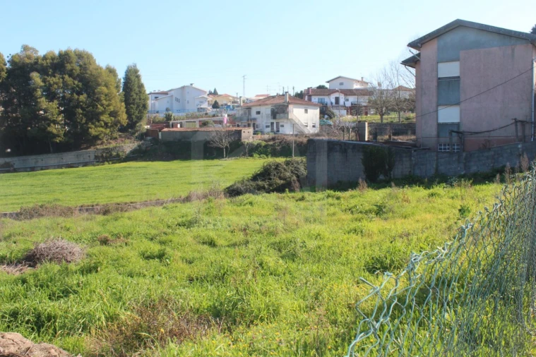 Terreno para Venda em Arrifana Foto 6