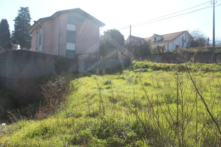 Terreno para Venda em Arrifana Foto 10