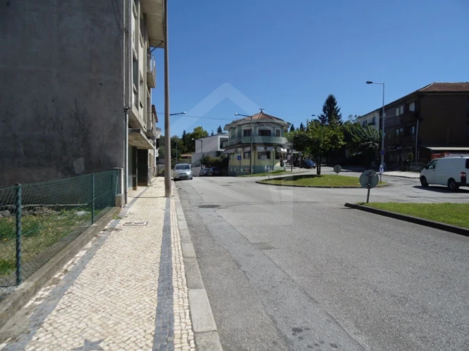 Terreno para Venda em São João da Madeira Foto 14