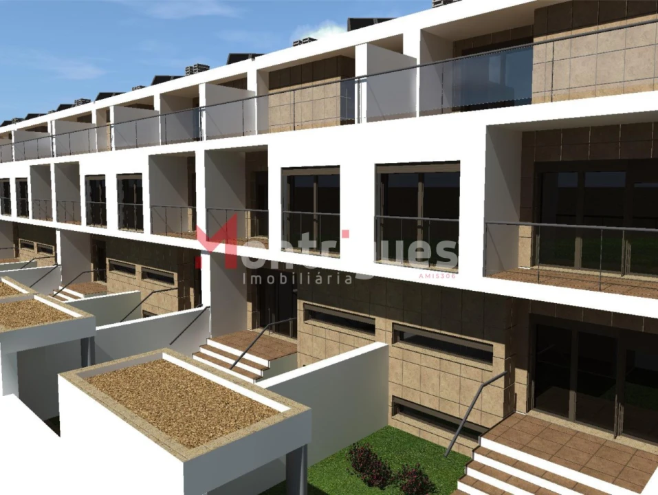 Terreno para Venda em Sarilhos Grandes Foto 9