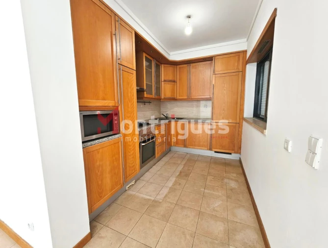 Apartamento T1 para Venda em Parque das Nações Foto 6