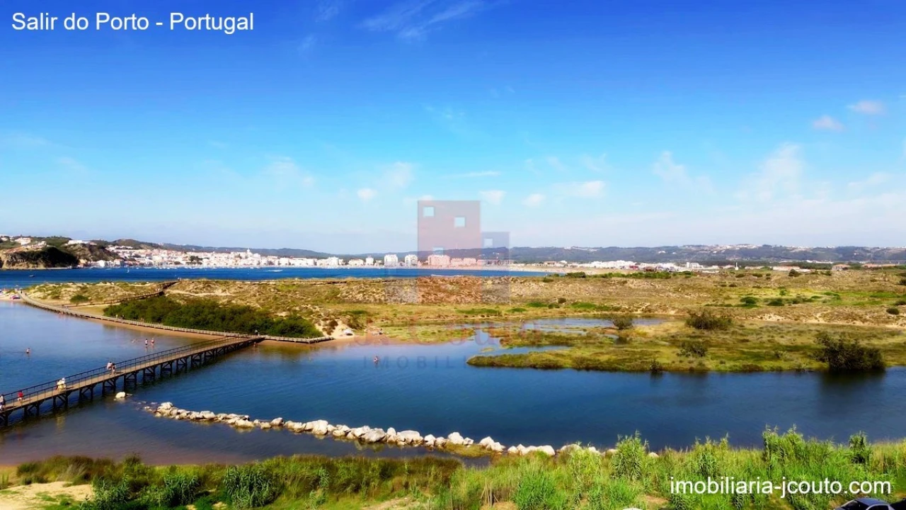 Terreno para Venda em Tornada e Salir do Porto Foto 16