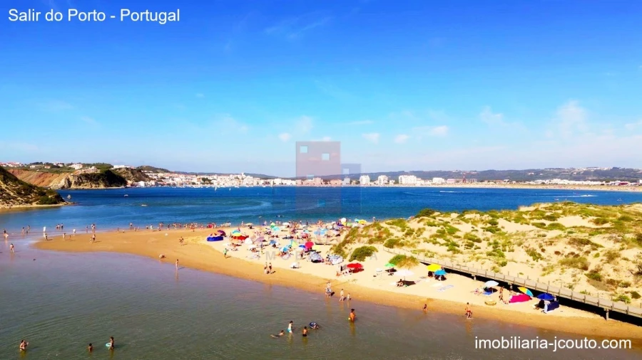 Terreno para Venda em Tornada e Salir do Porto Foto 17