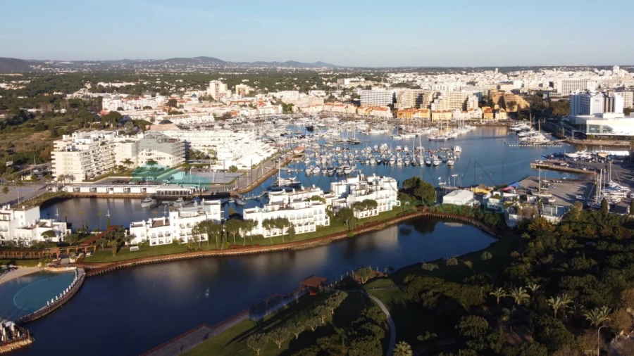 Terreno para Venda em Quarteira Foto 5