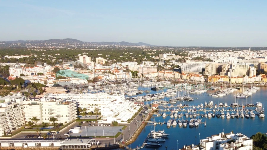 Terreno para Venda em Quarteira Foto 10