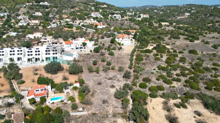 Terreno para Venda em Santa Barbara de Nexe Foto 8