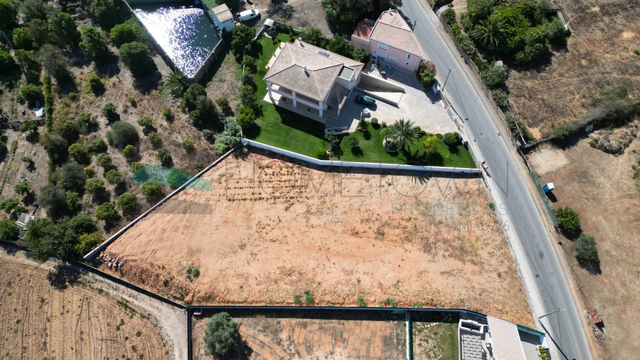 Terreno para Venda em Alvor Foto 7