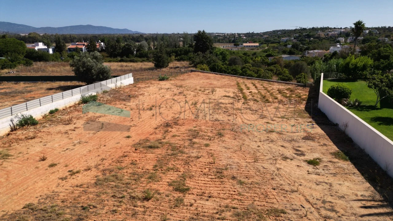 Terreno para Venda em Alvor Foto 9
