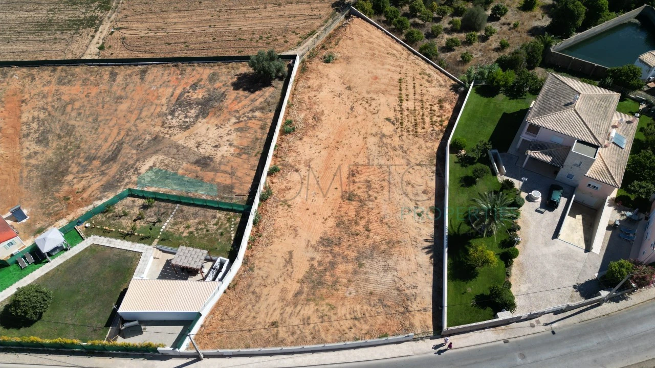 Terreno para Venda em Alvor Foto 15