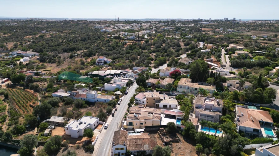 Terreno para Venda em Alvor Foto 18