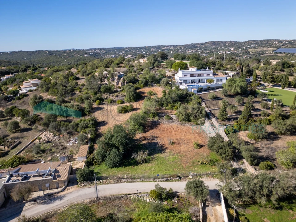 Terreno para Venda em Santa Barbara de Nexe Foto 7