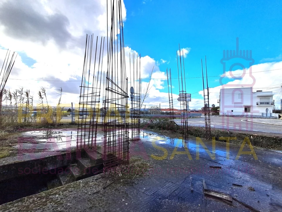 Terreno para Venda em Cernache Foto 3