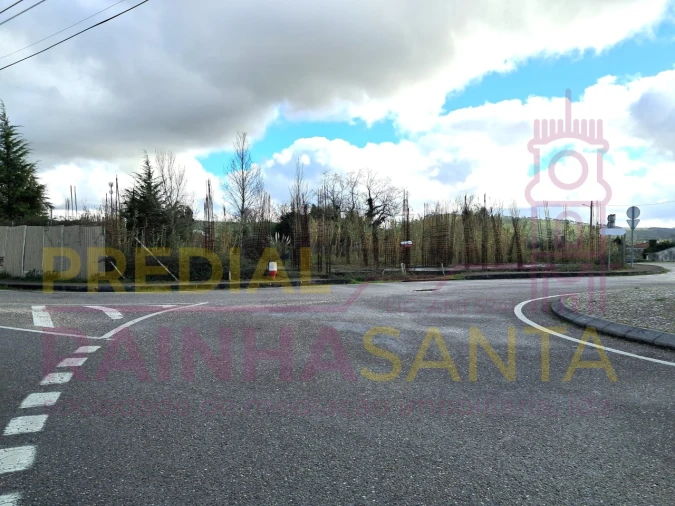Terreno para Venda em Cernache Foto 1