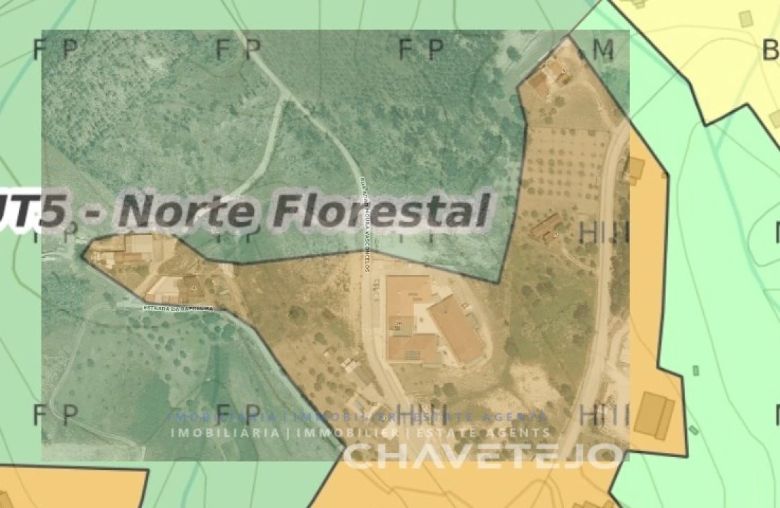 Terreno para Venda em Urqueira Foto 8