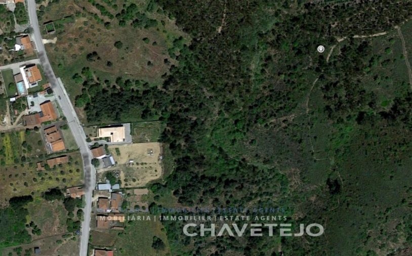 Terreno para Venda em Serra e Junceira