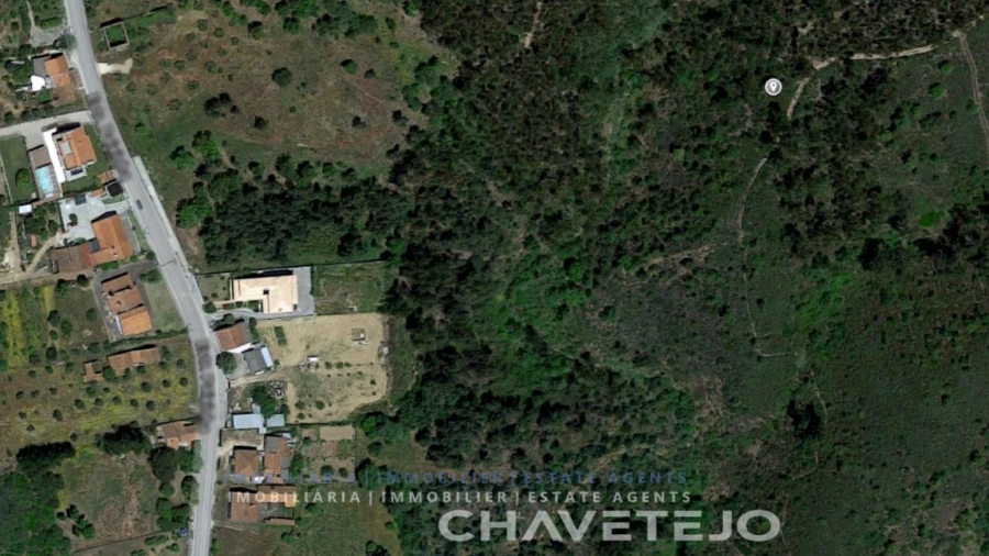 Terreno para Venda em Serra e Junceira