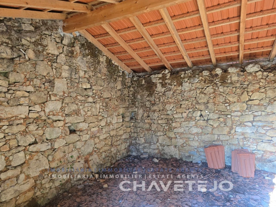 Terreno para Venda em Chãos Foto 7