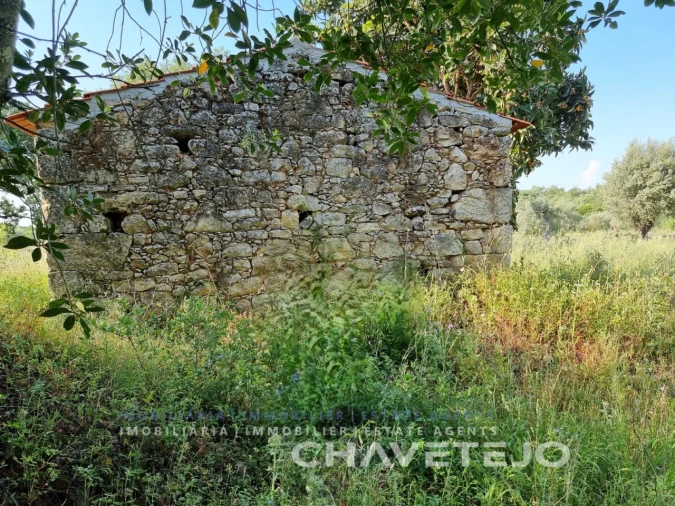 Terreno para Venda em Chãos Foto 5