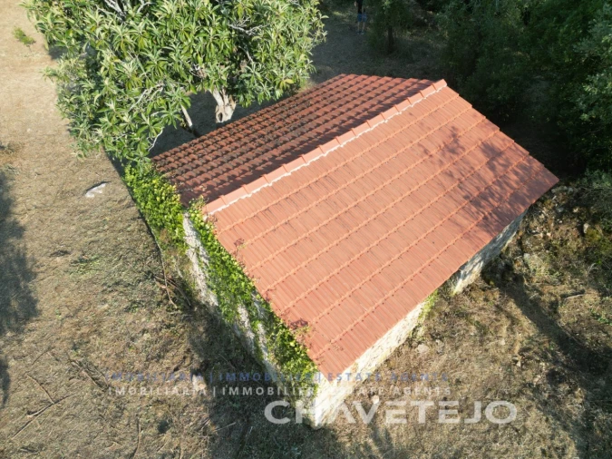 Terreno para Venda em Chãos Foto 17