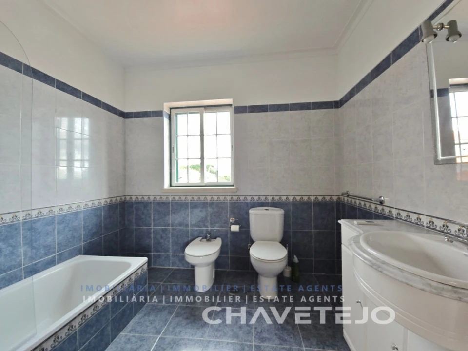 Moradia T4 para Venda em Madalena e Beselga Foto 27