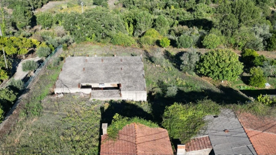 Terreno para Venda em Serra e Junceira