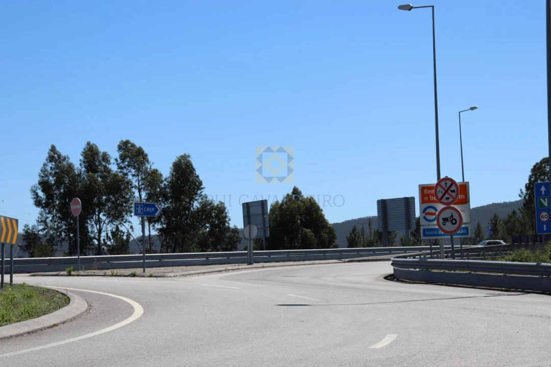 Terreno para Venda em Campo e Sobrado Foto 5