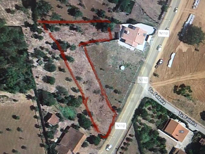 Terreno para Venda em Casais e Alviobeira