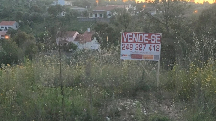 Terreno para Venda em Madalena e Beselga