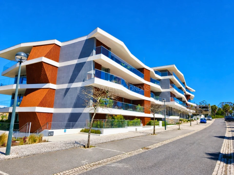 Apartamento T1 para Venda em Queluz e Belas Foto 35