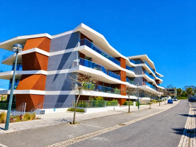 Apartamento T1 para Venda em Queluz e Belas Foto 35