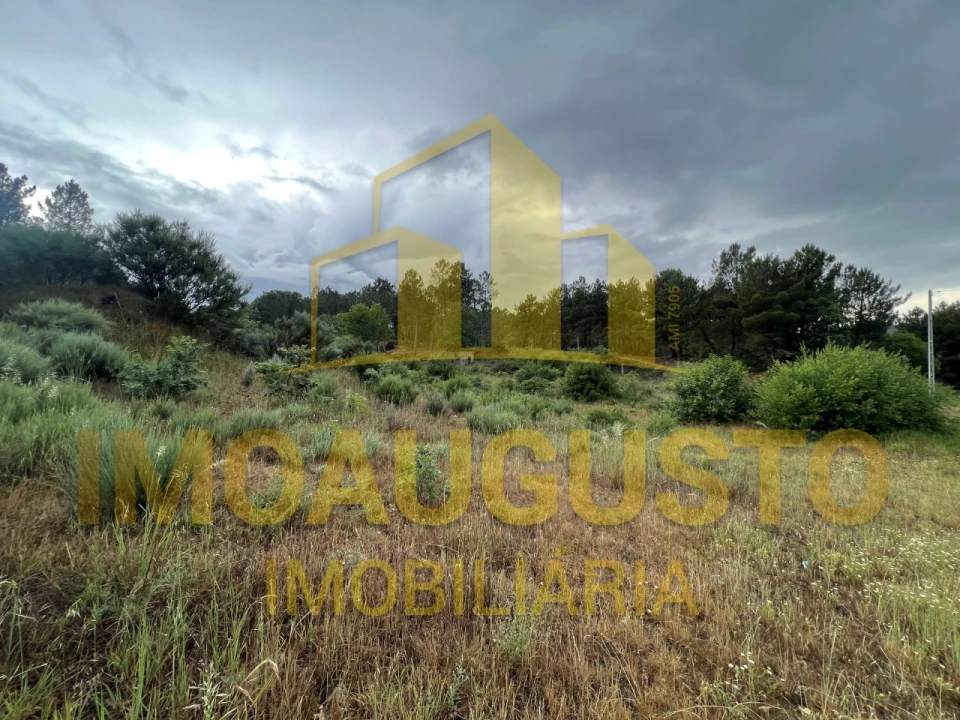 Terreno para Venda em Santana da Azinha Foto 2