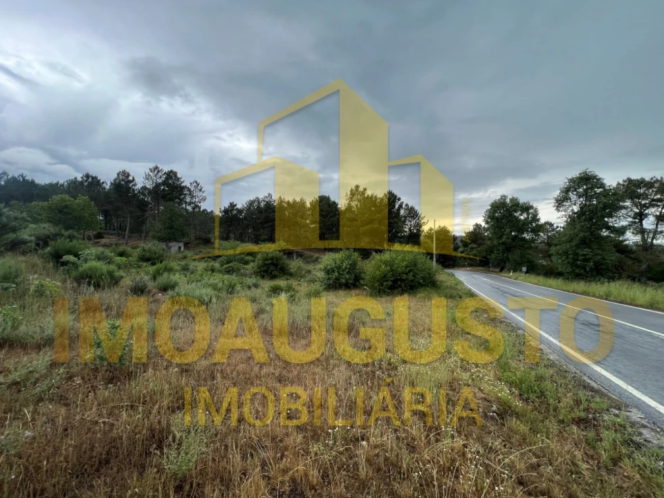 Terreno para Venda em Santana da Azinha Foto 1