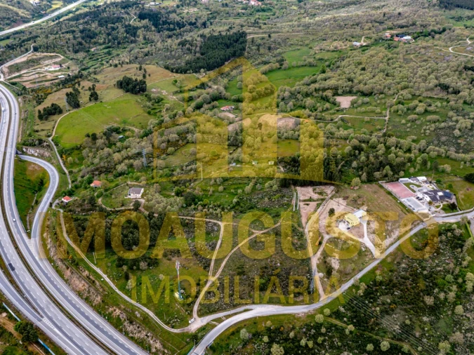 Terreno para Venda em Arrifana Foto 3