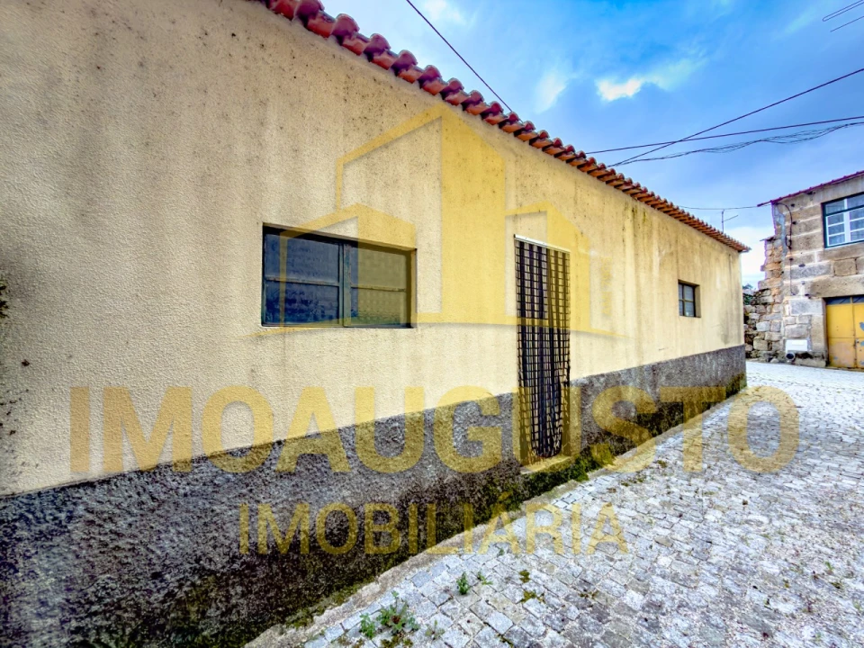 Moradia T3 para Venda em Girabolhos Foto 17