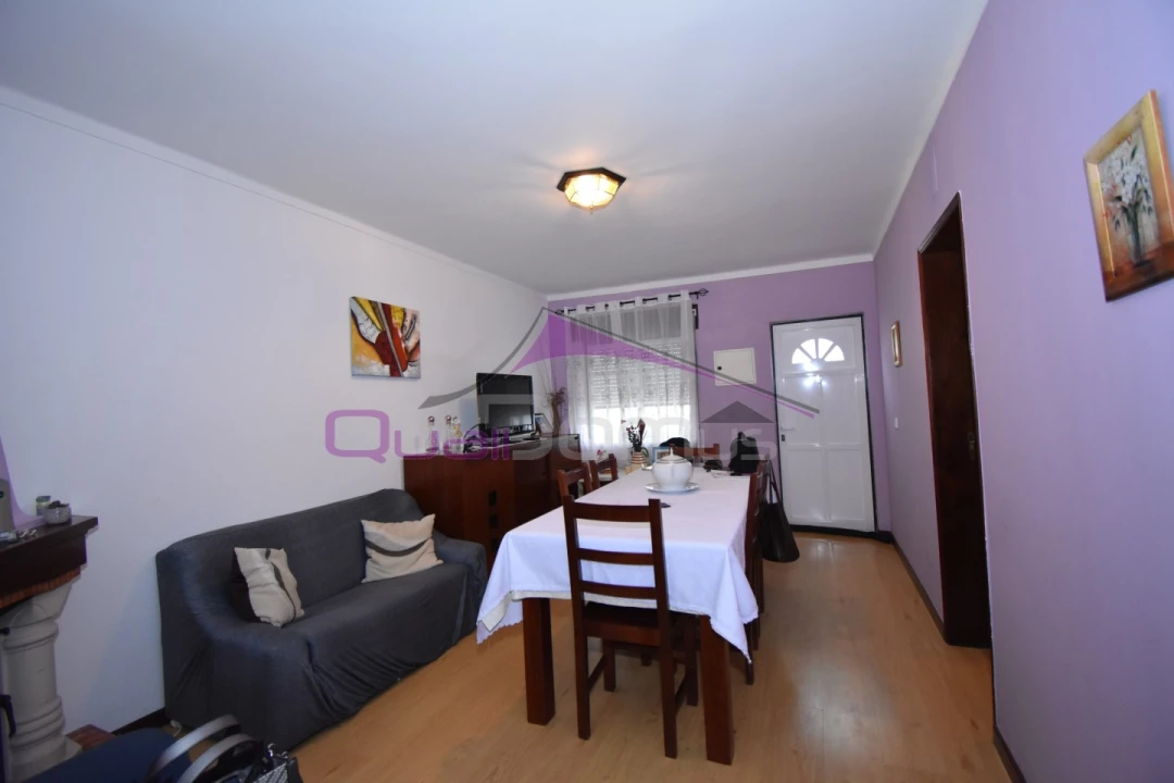 Moradia T4 para Venda em Nossa Sra de Fatima Foto 5