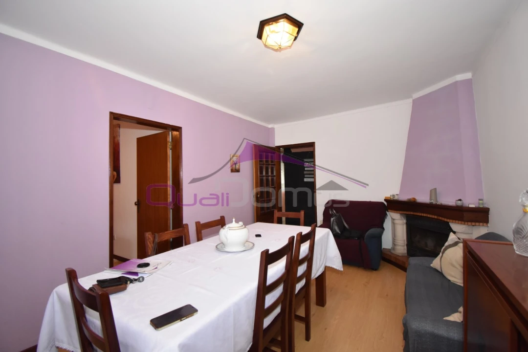 Moradia T4 para Venda em Nossa Sra de Fatima Foto 7