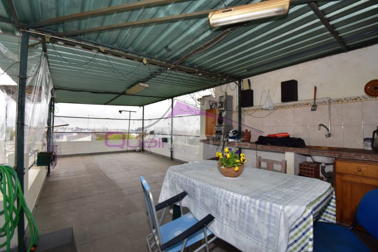 Moradia T4 para Venda em Nossa Sra de Fatima Foto 33