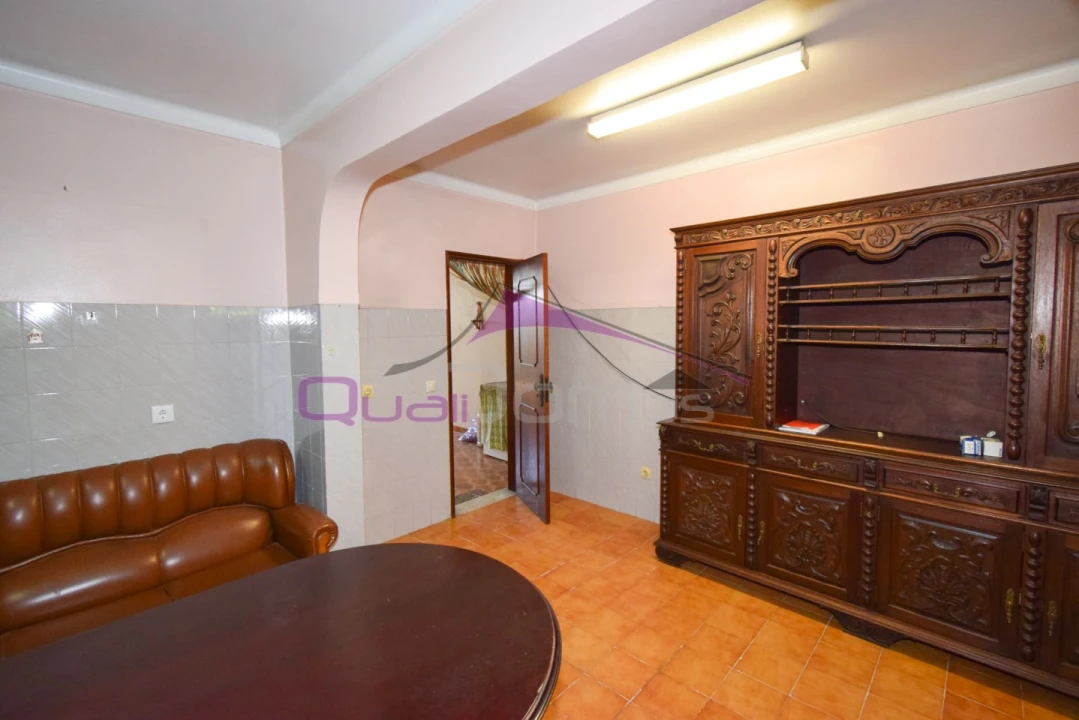 Moradia T4 para Venda em Nossa Sra de Fatima Foto 3