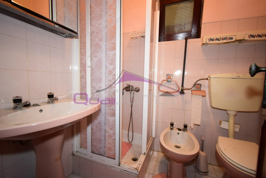 Moradia T4 para Venda em Nossa Sra de Fatima Foto 8