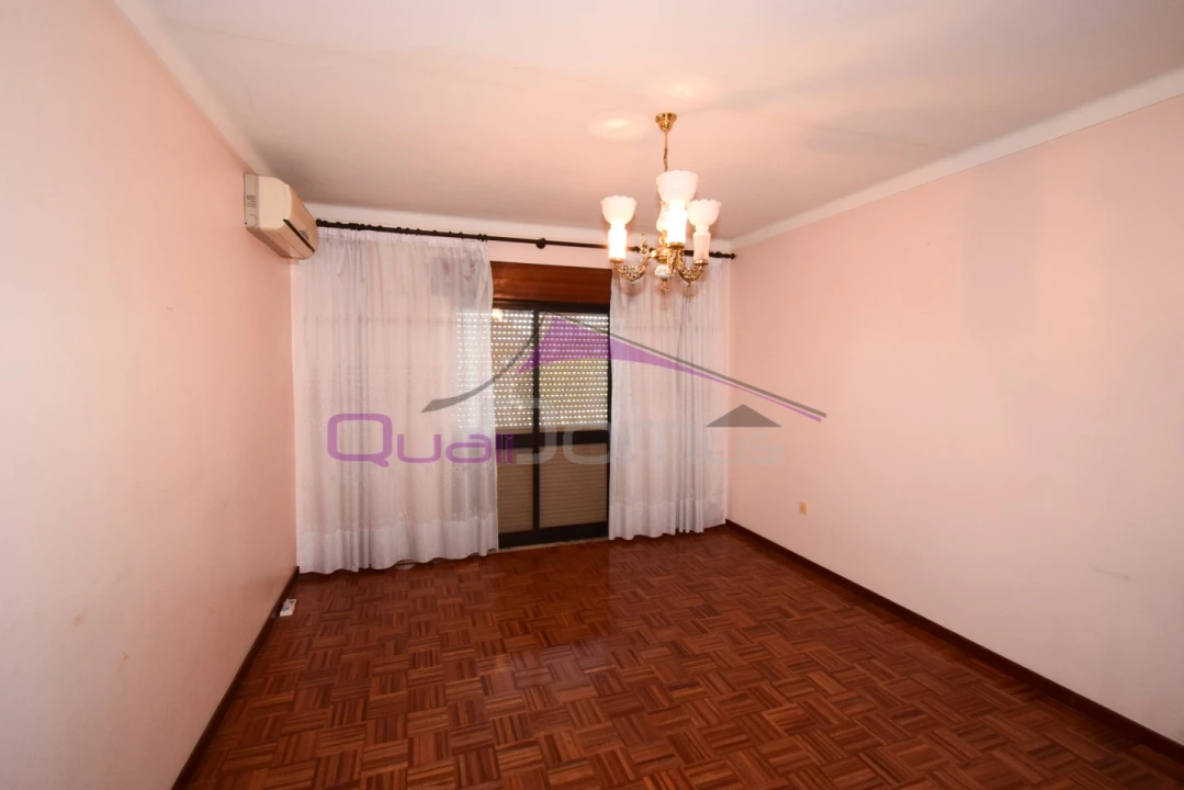 Moradia T4 para Venda em Nossa Sra de Fatima Foto 18