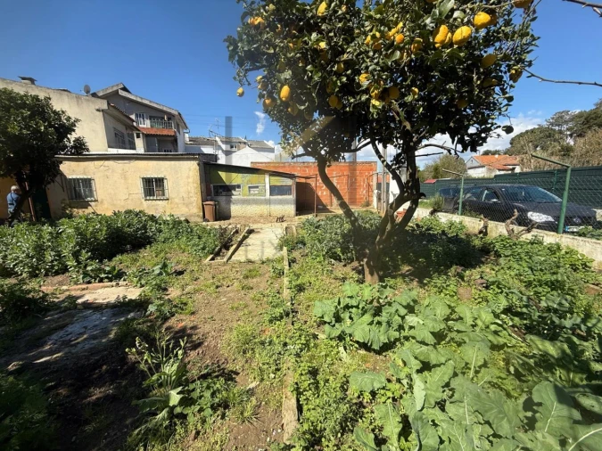 Moradia T1 para Venda em Amora Foto 14