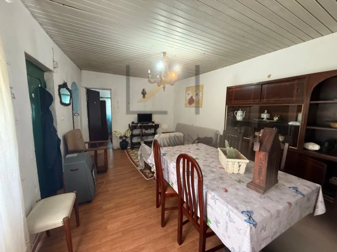 Moradia T1 para Venda em Amora Foto 23