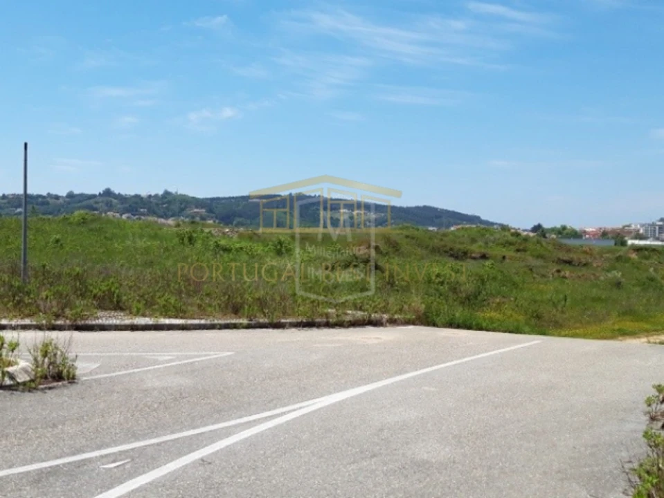 Terreno para Venda em Alcobaça e Vestiaria Foto 3