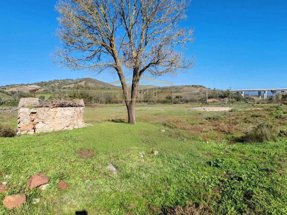Terreno para Venda em Portimão Foto 3